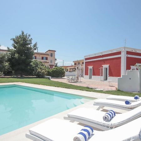 Villa Dyria Exclusive Swimming Pool Monopoli Exterior photo